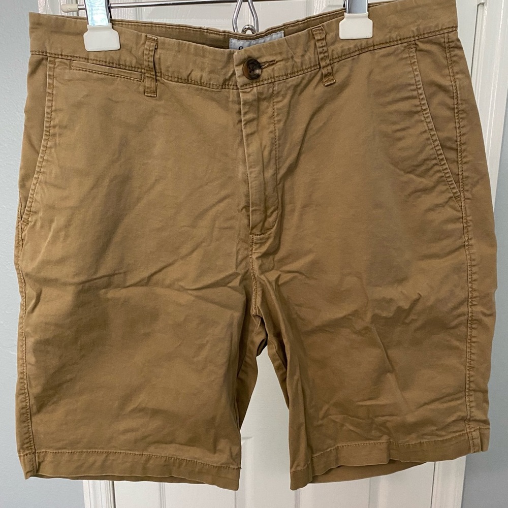 Khaki Shorts. Size 30
